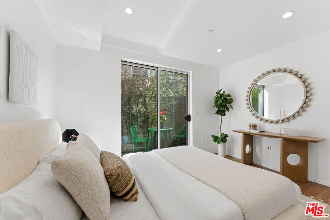 1244 14th St Unit: E