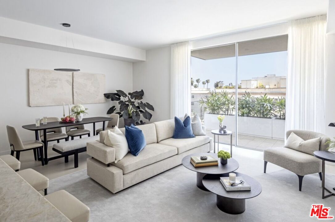 9200 Wilshire Blvd Unit: 204W