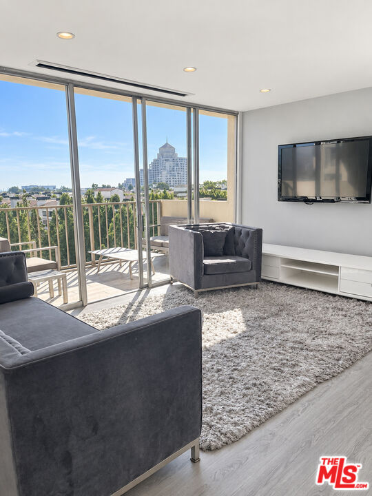 2160 E Century Park Unit: 1109