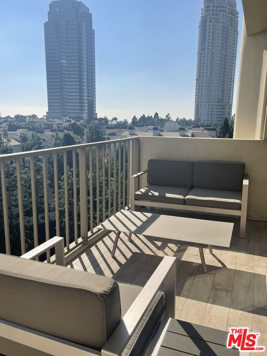 2160 E Century Park Unit: 1109