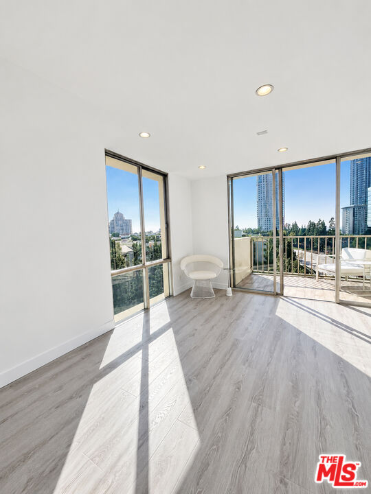 2160 E Century Park Unit: 1109