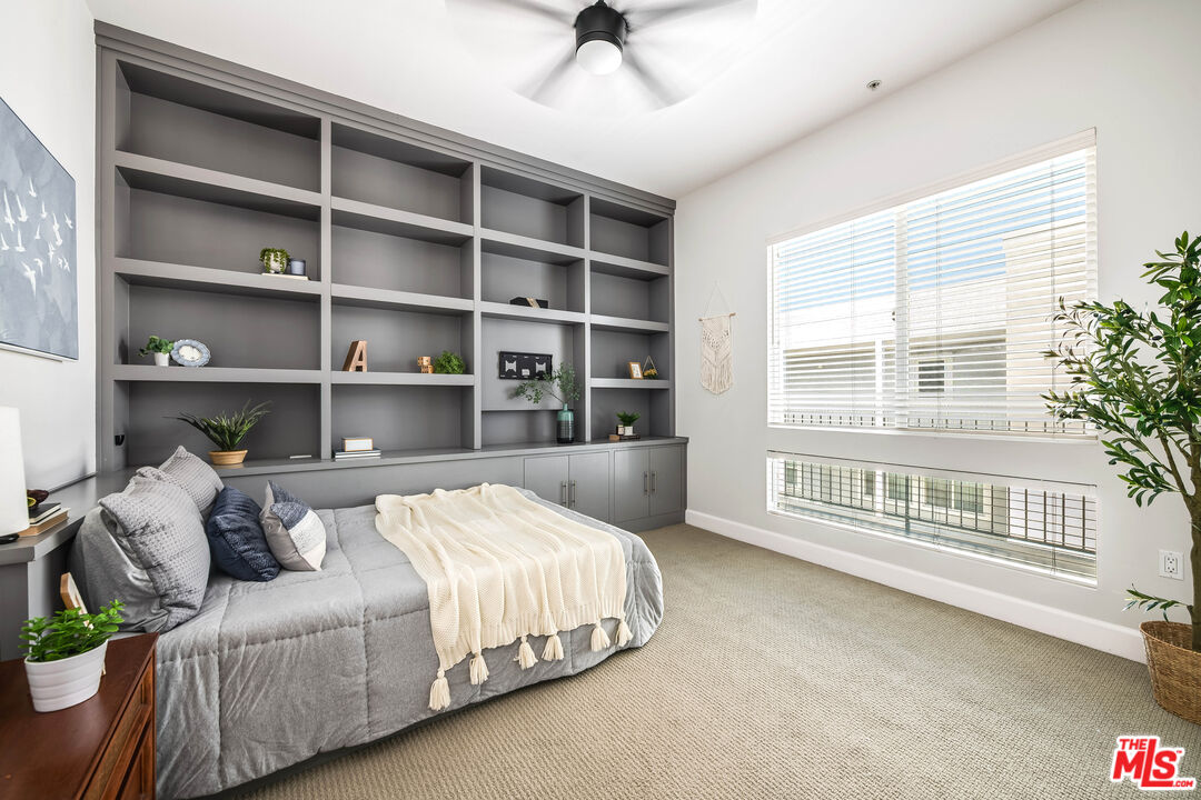 10878 Bloomfield St Unit: 406