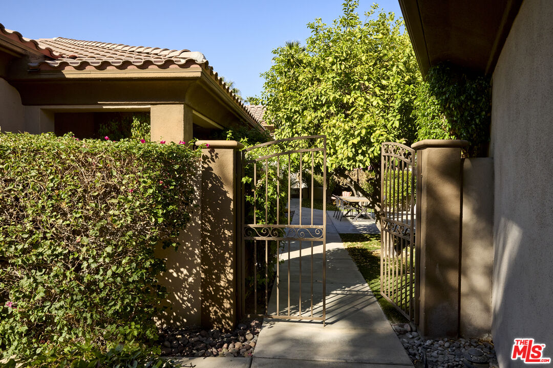10 Wimbledon Cir