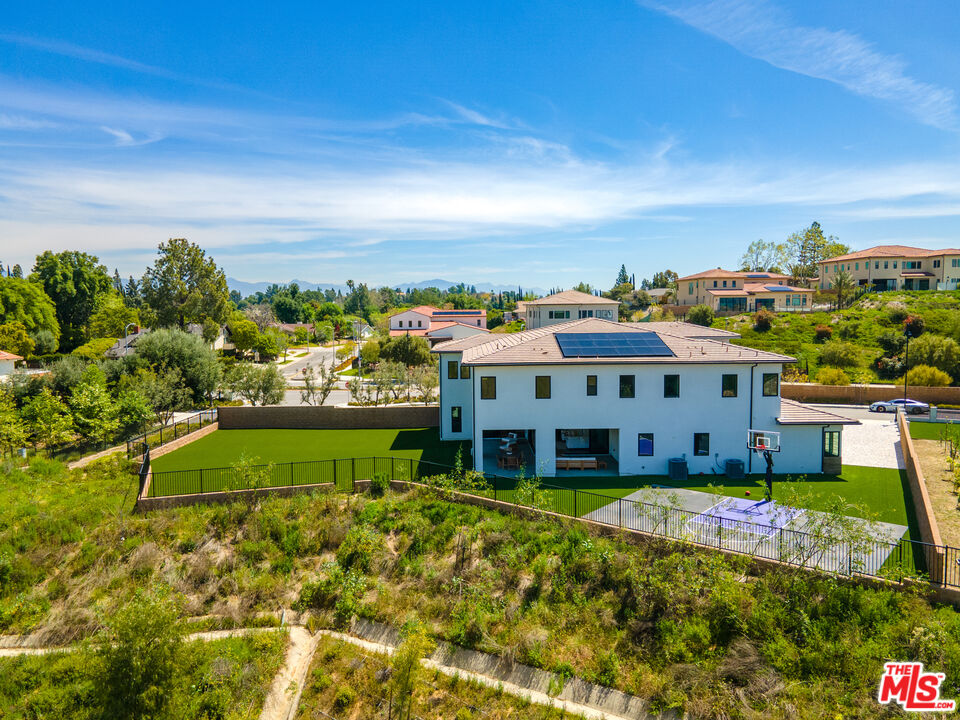 10615 Wood Briar Ct