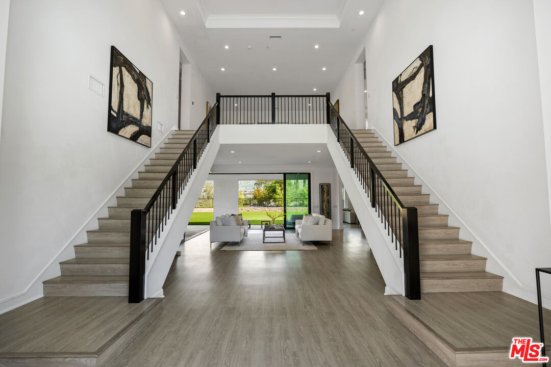 10615 Wood Briar Ct