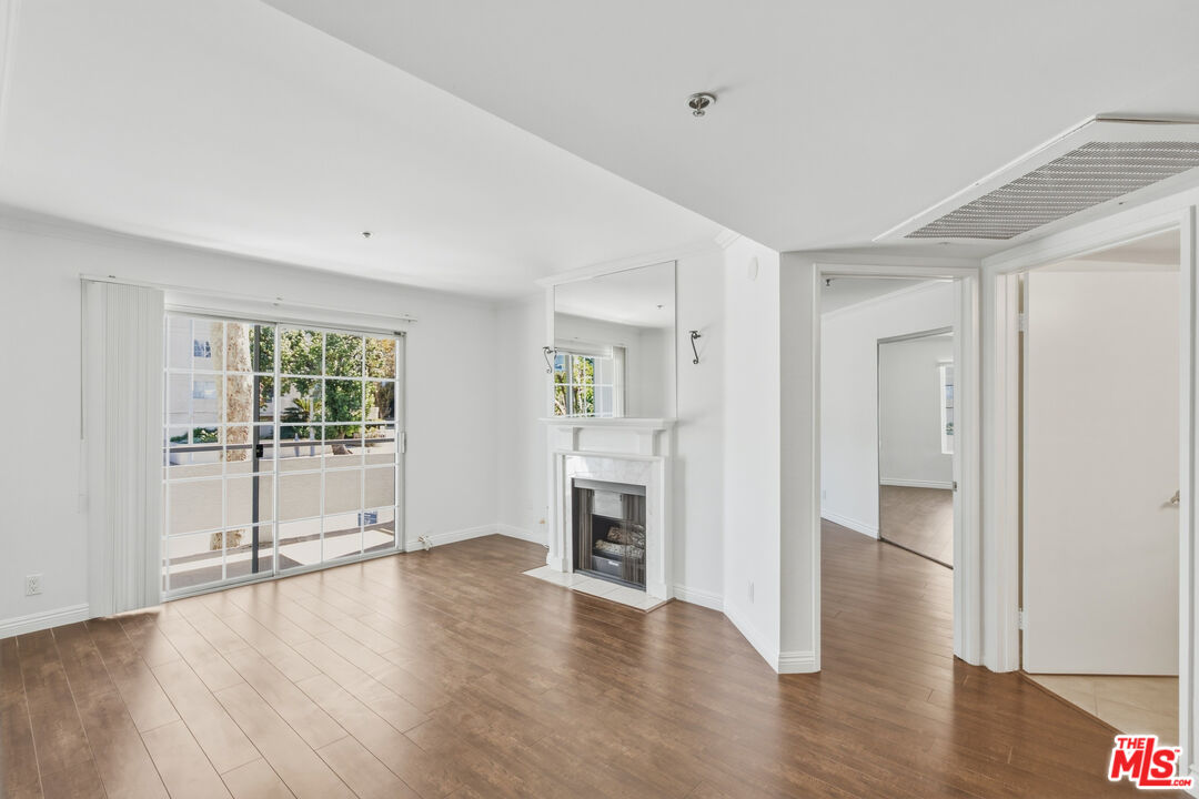 4401 Sepulveda Blvd Unit: 112