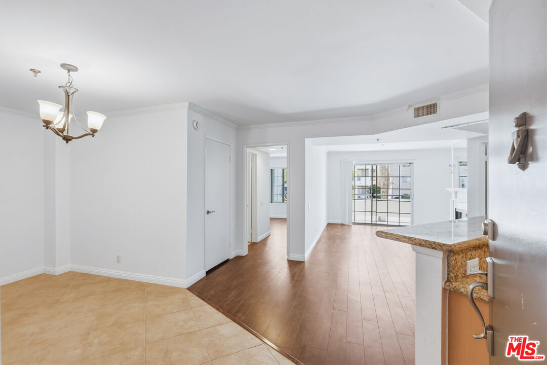 4401 Sepulveda Blvd Unit: 112