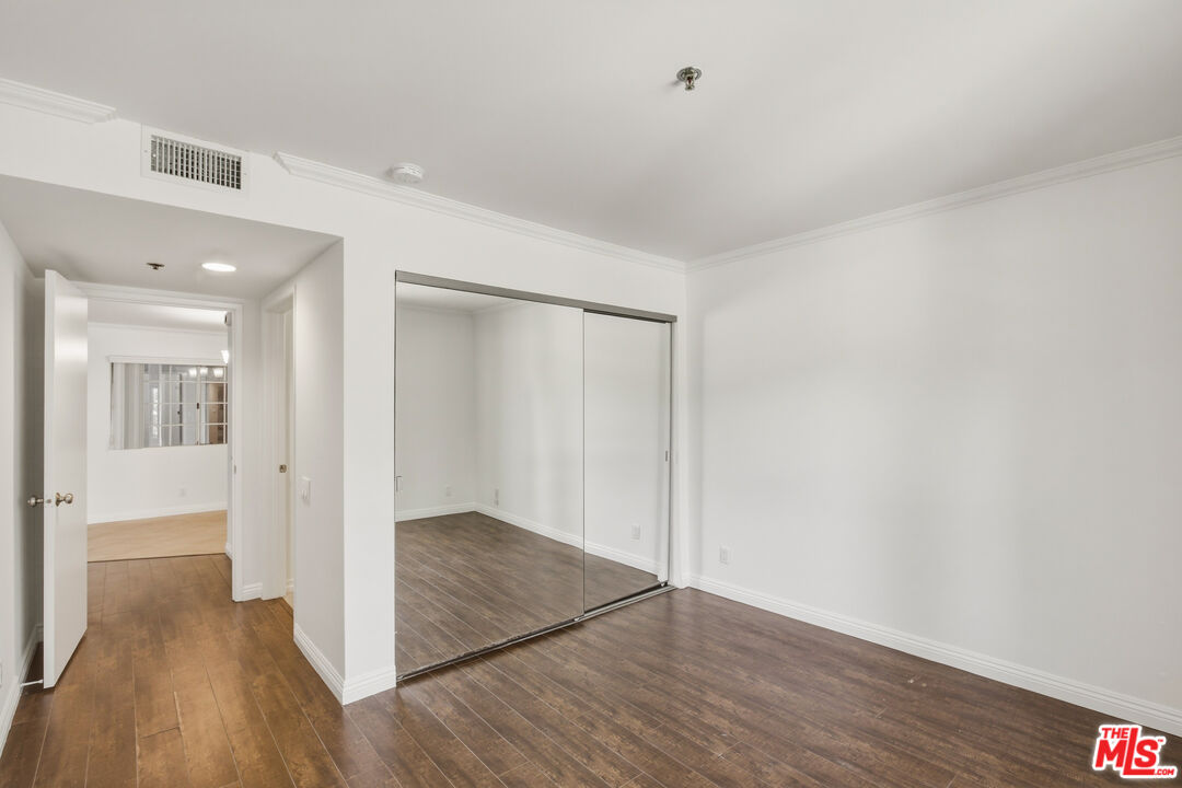 4401 Sepulveda Blvd Unit: 112