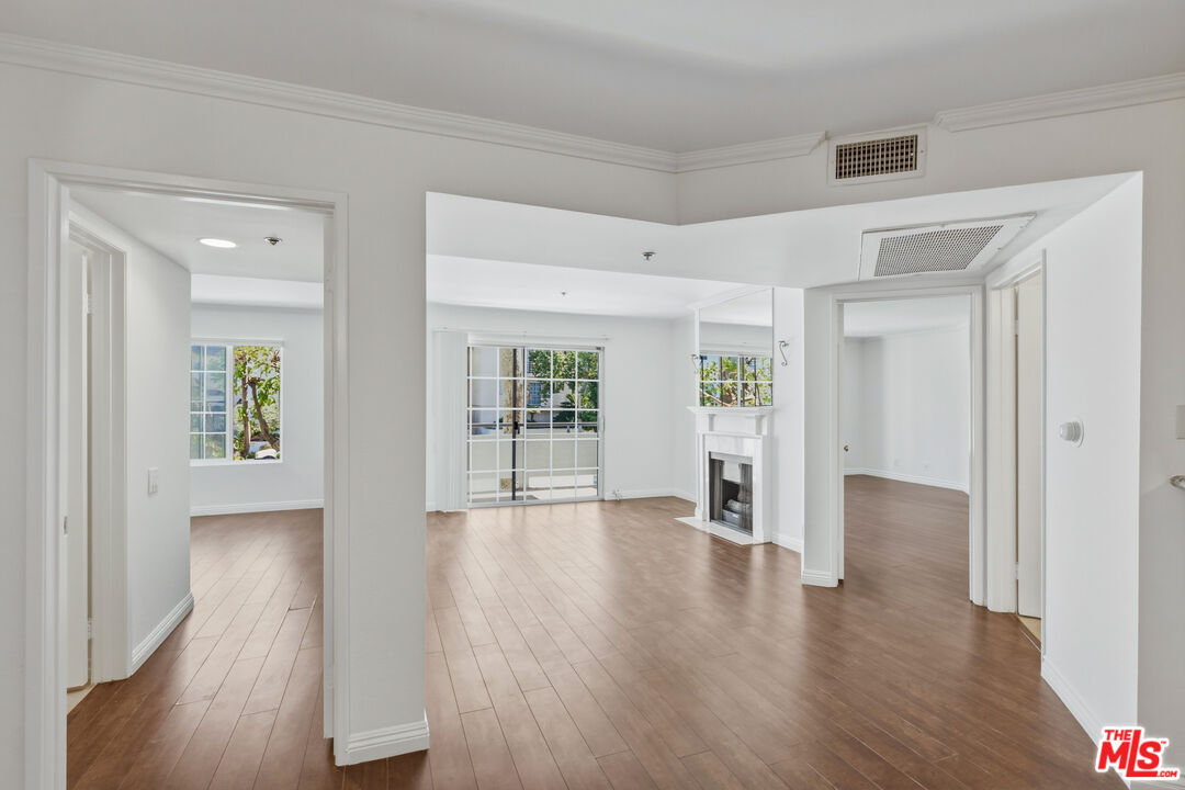 4401 Sepulveda Blvd Unit: 112