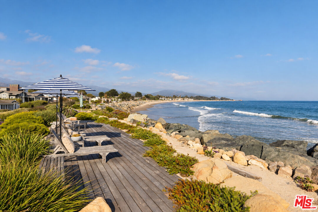 4217 Avenue Del Mar