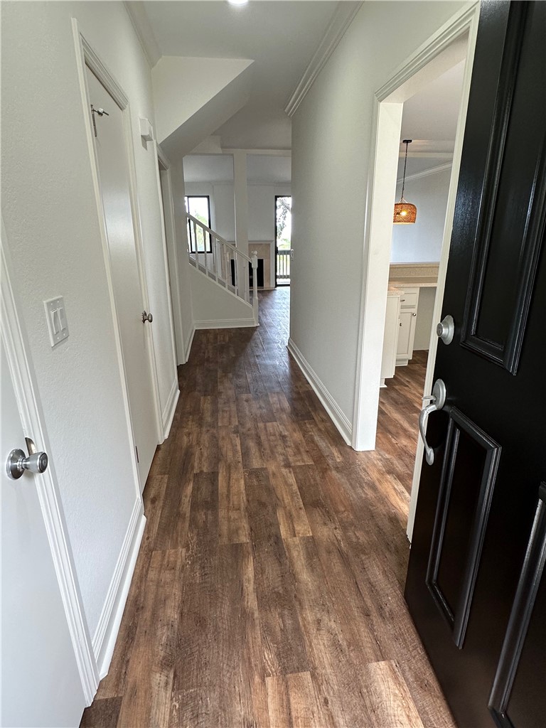 220 S Prospect Avenue 6