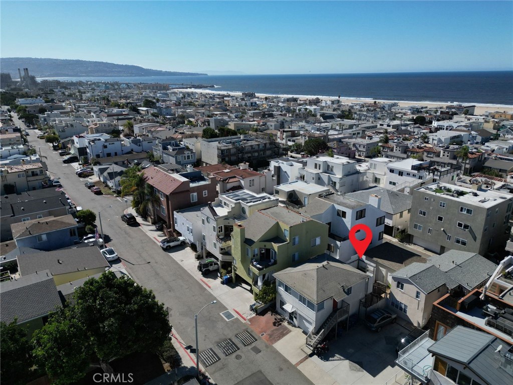 1035 Loma Drive