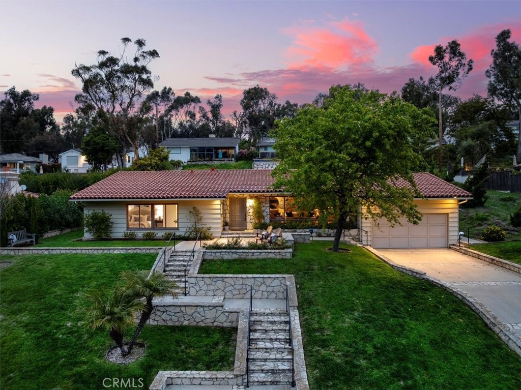 3117 Paseo Del Campo