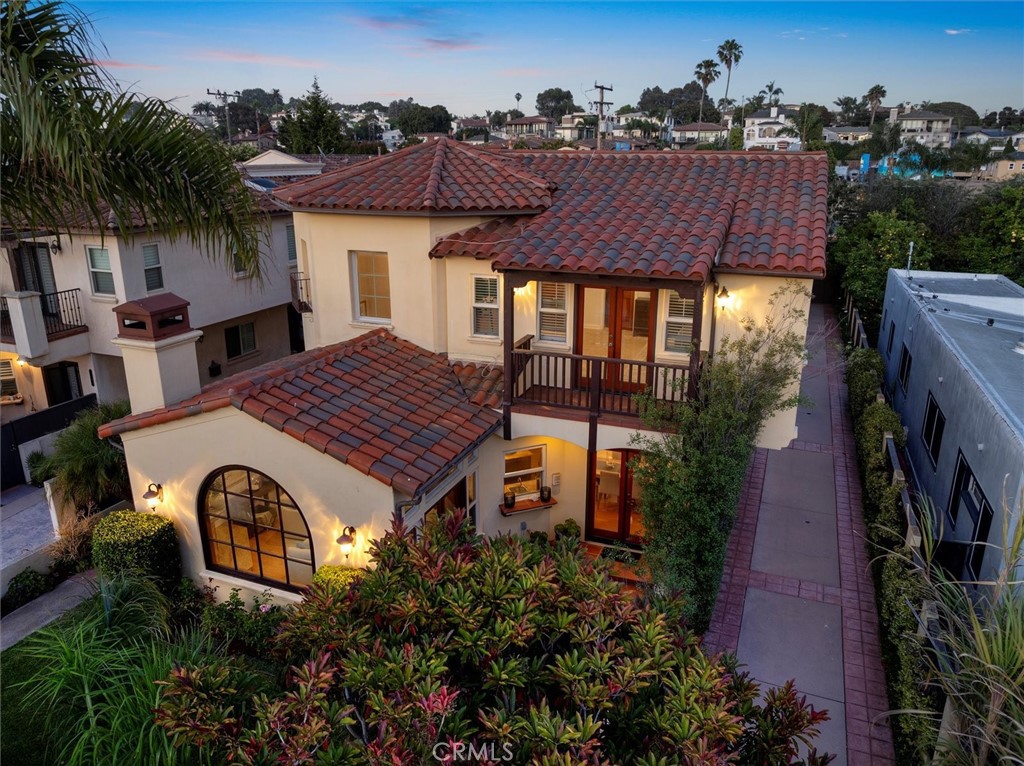 708 Elvira Avenue A