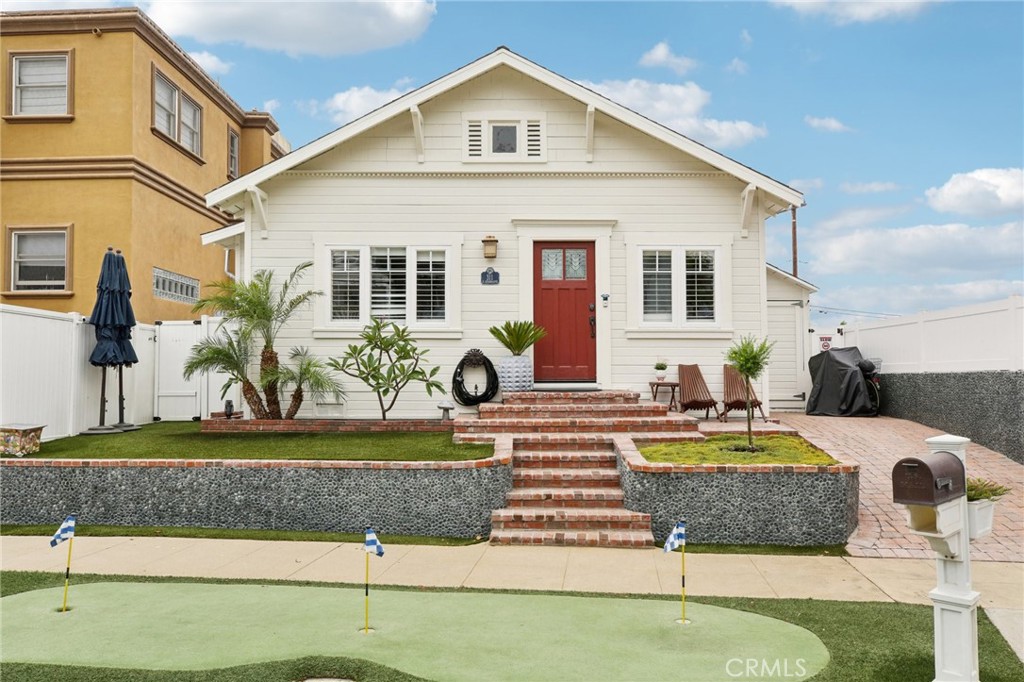 311 S Guadalupe Avenue