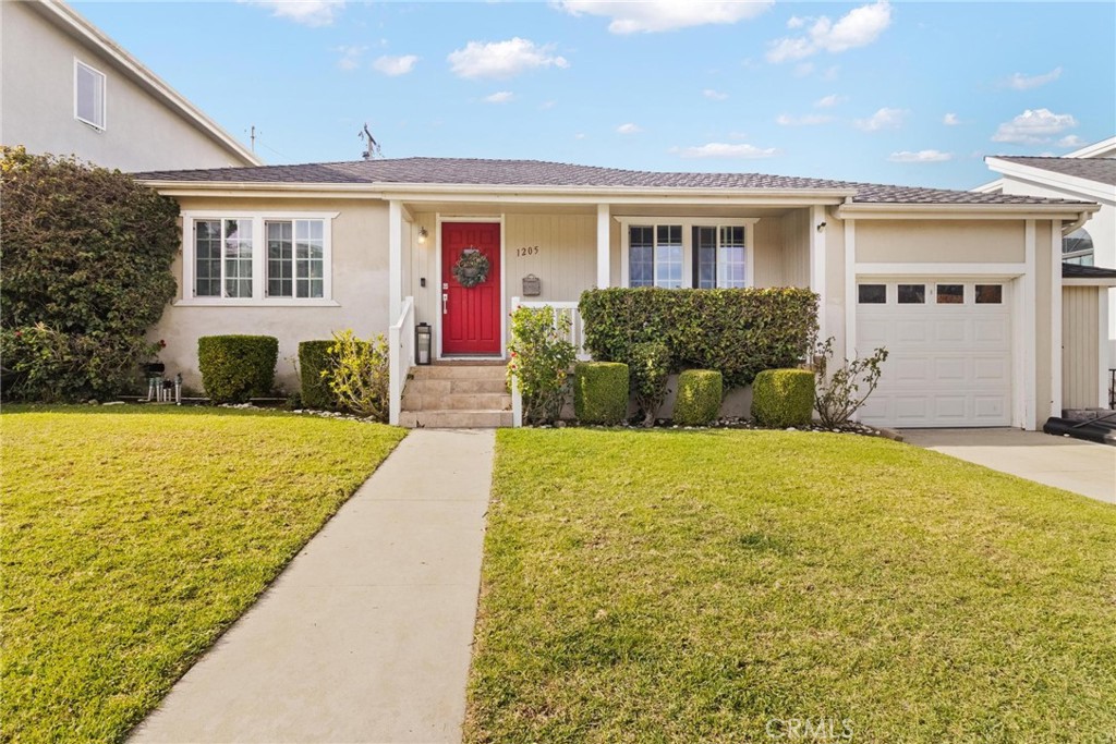 1205 Manzanita