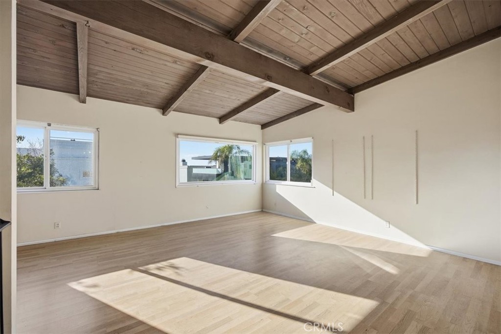 1902 Highland Avenue