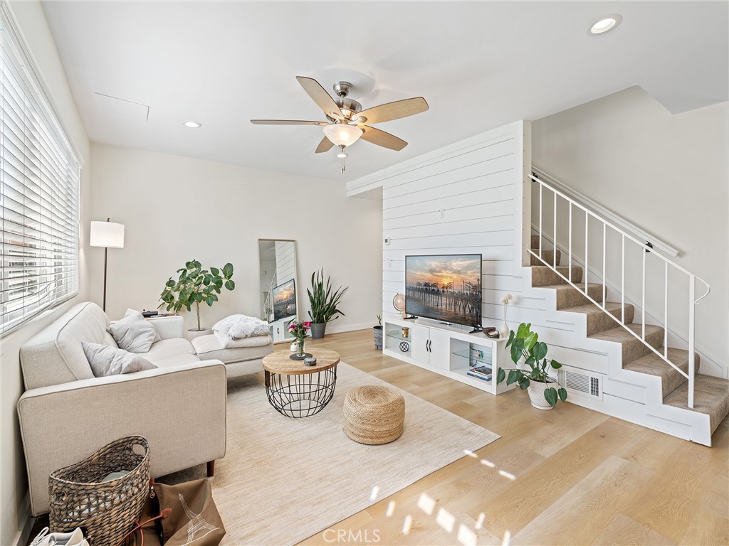 3903 W 182nd Street