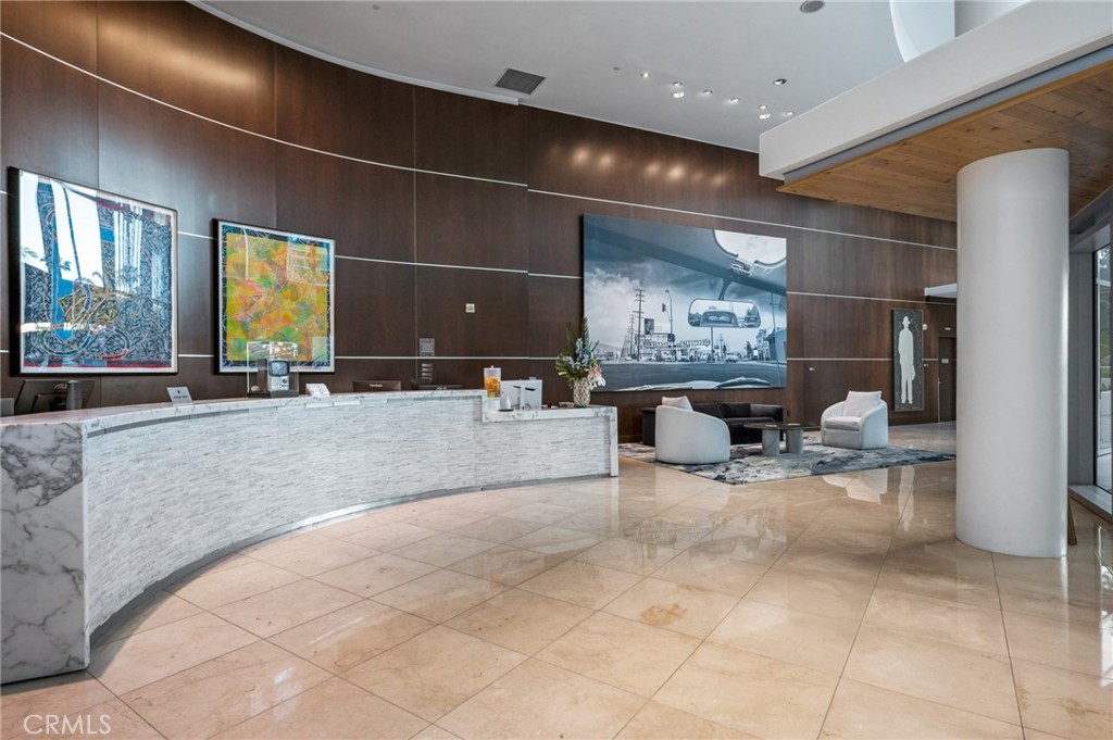 13700 Marina Pointe 611