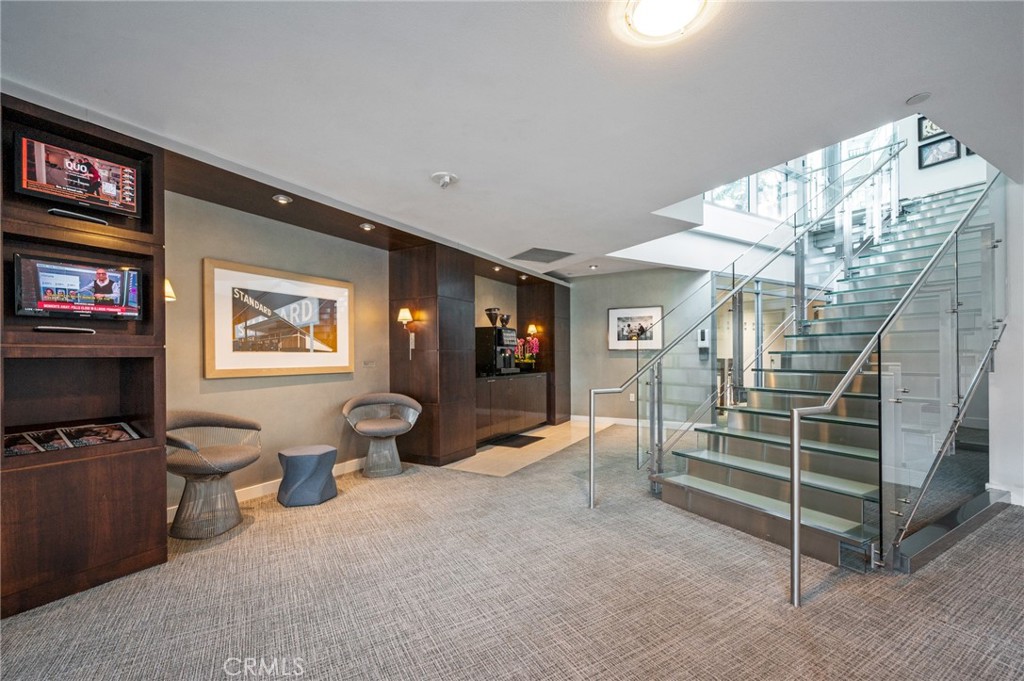 13700 Marina Pointe 611