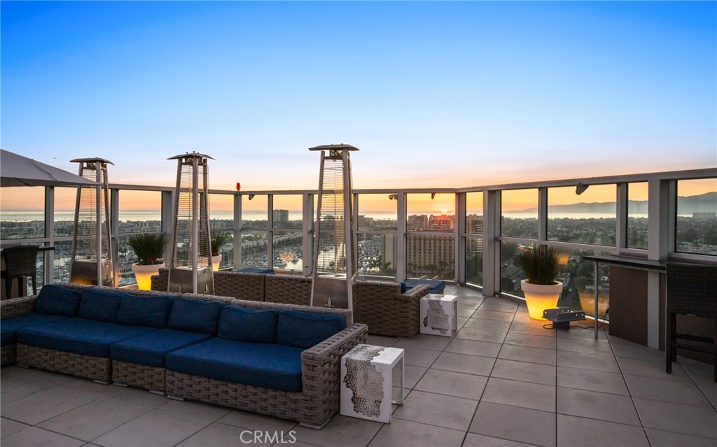 13700 Marina Pointe 611