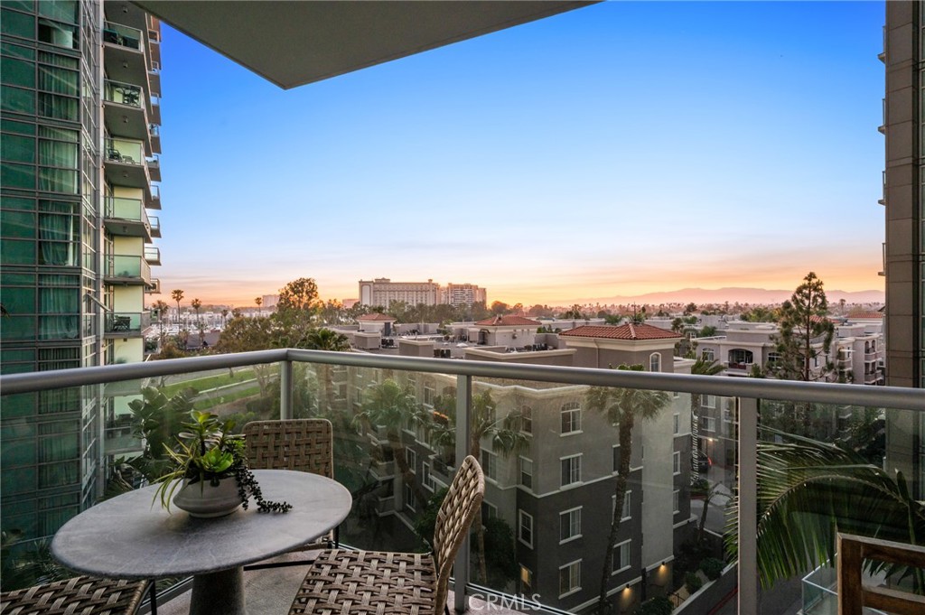 13700 Marina Pointe 611