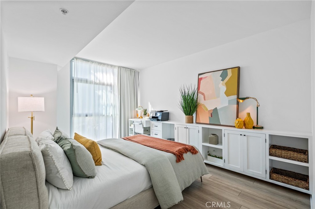 13700 Marina Pointe 611