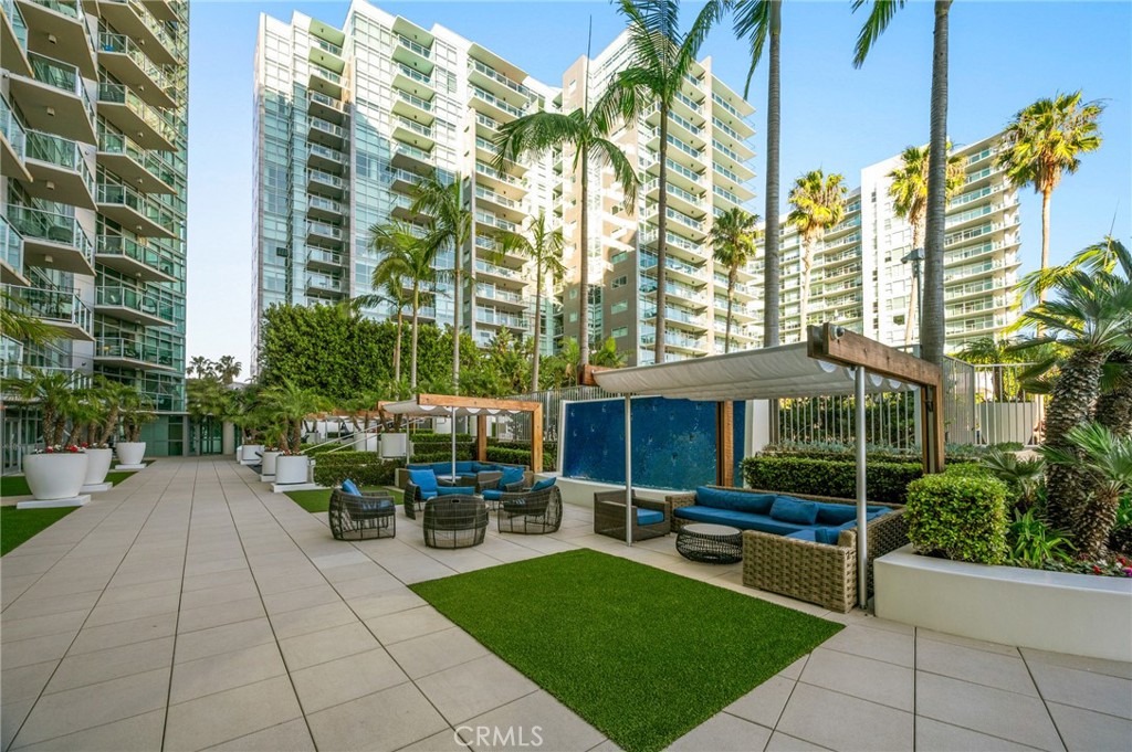 13700 Marina Pointe 611