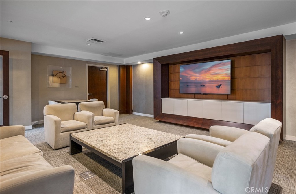 13700 Marina Pointe 611