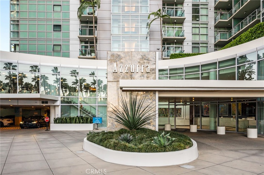 13700 Marina Pointe 611