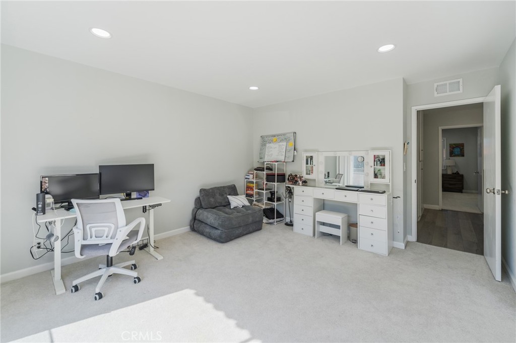 28033 Ridgebluff Court