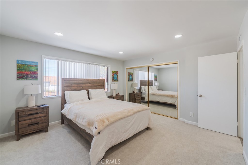 28033 Ridgebluff Court
