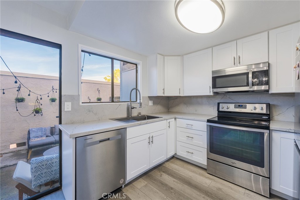28033 Ridgebluff Court