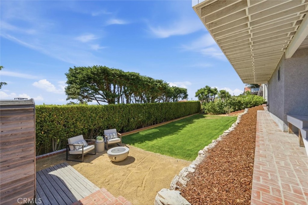 6762 Birchman Drive
