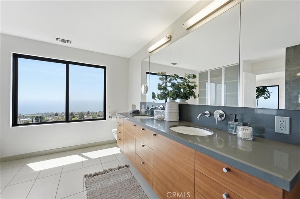 6762 Birchman Drive