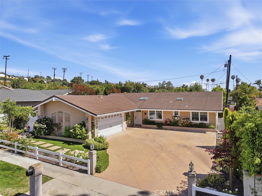6520 Monero Drive