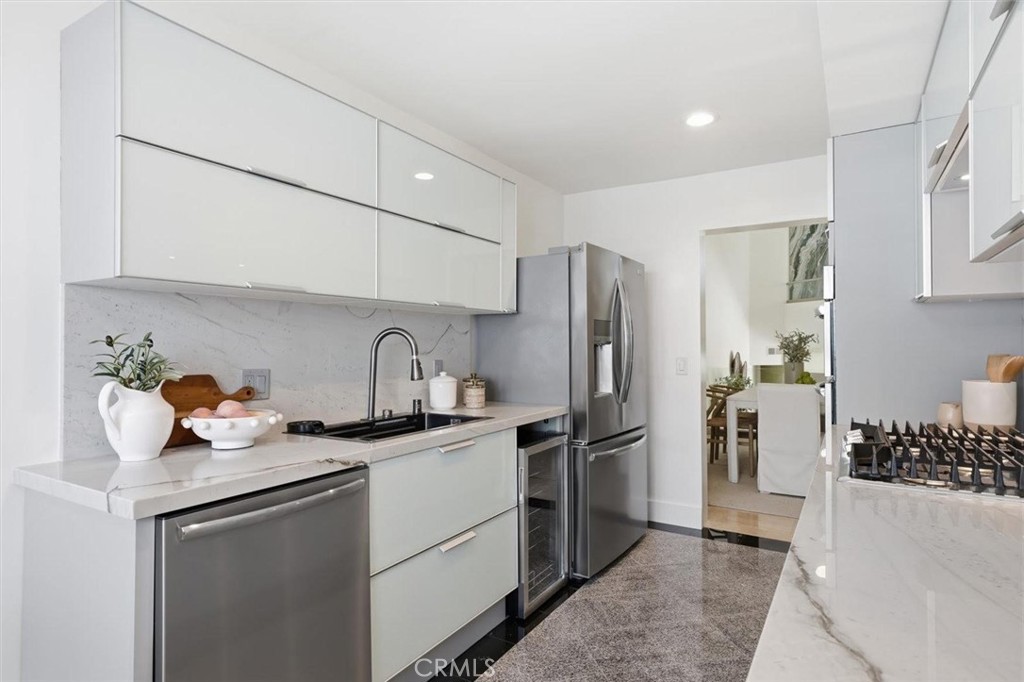 7301 Vista Del Mar B107
