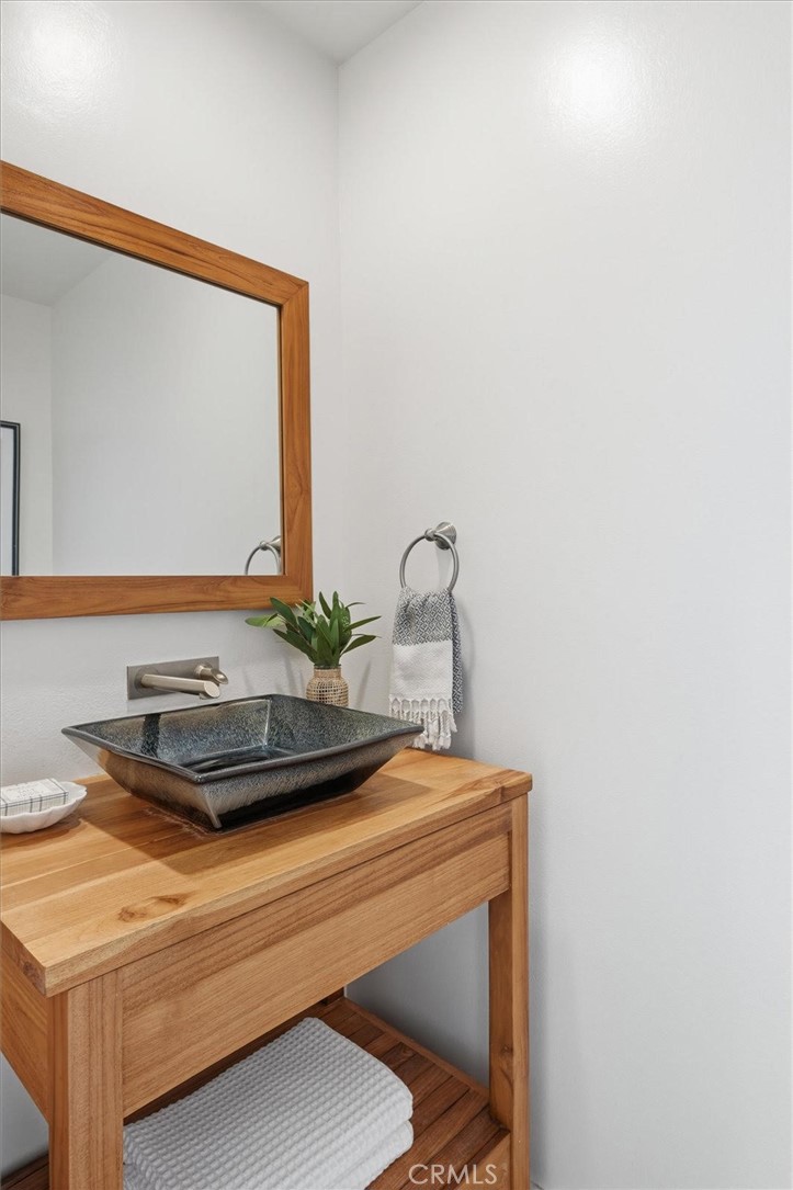 7301 Vista Del Mar B107