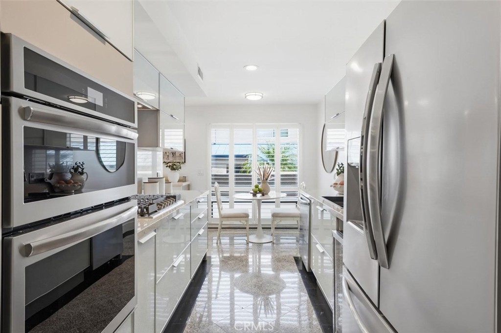 7301 Vista Del Mar B107