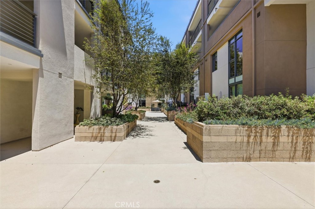 13045 Pacific Promenade 102