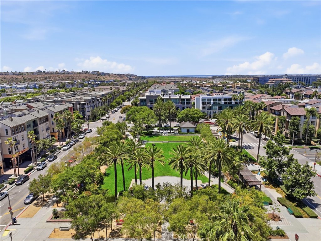 13045 Pacific Promenade 102
