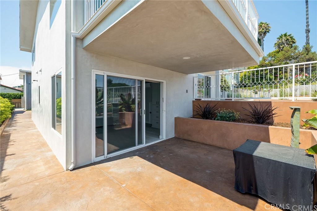 5 Clipper Road A