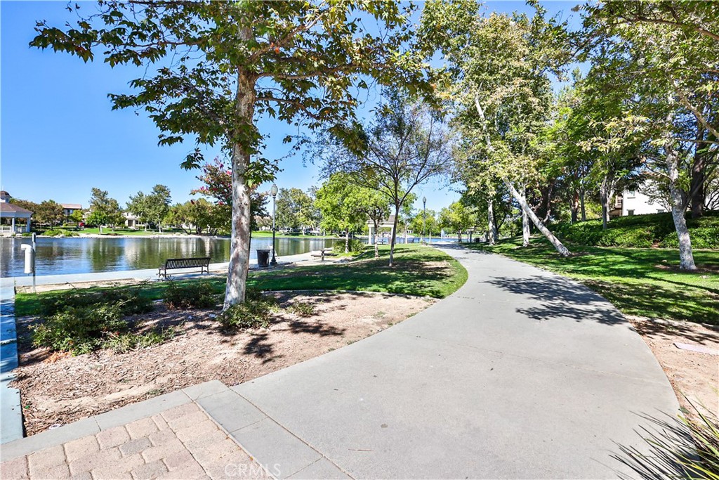 28814 S Lake Dr