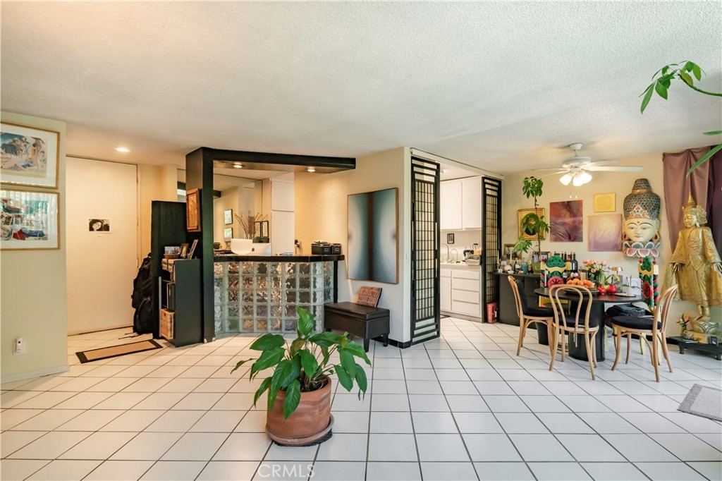 6000 Canterbury Drive D113
