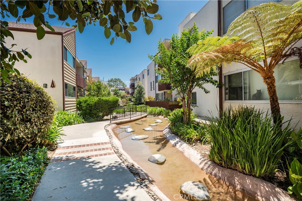 6000 Canterbury Drive D113