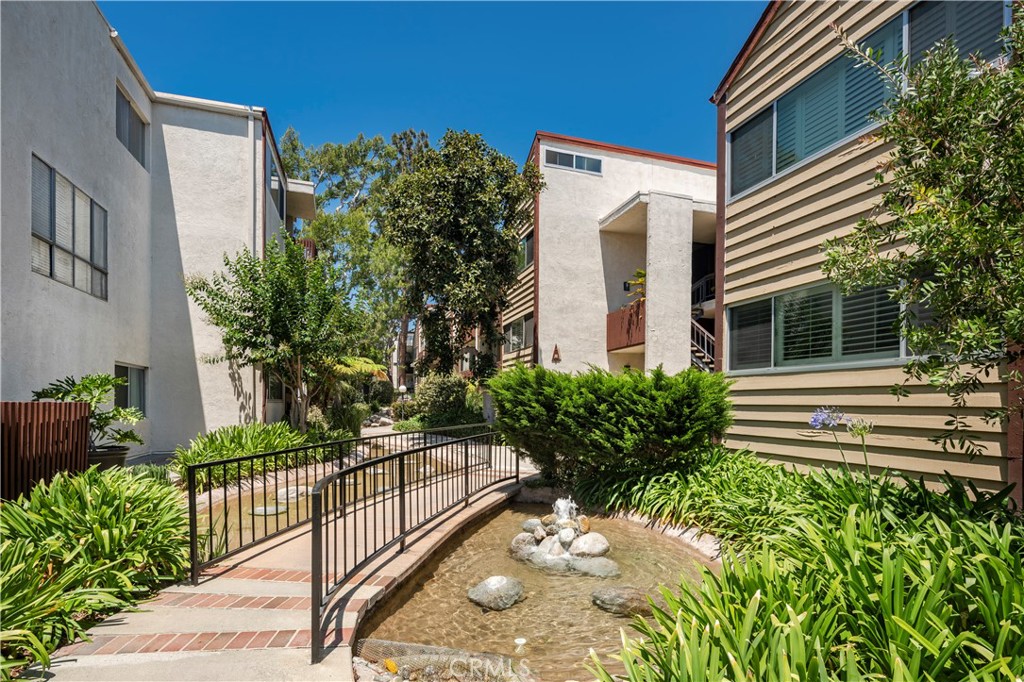6000 Canterbury Drive D113