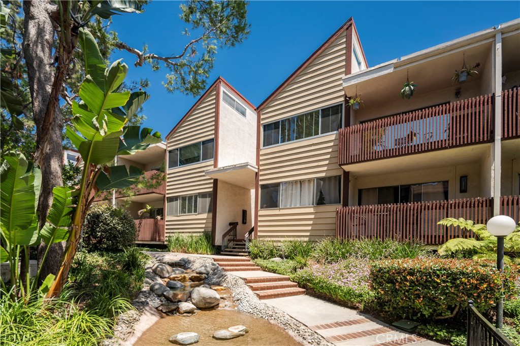 6000 Canterbury Drive D113