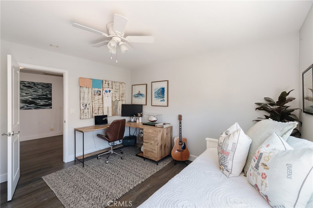 2001 Dufour Avenue