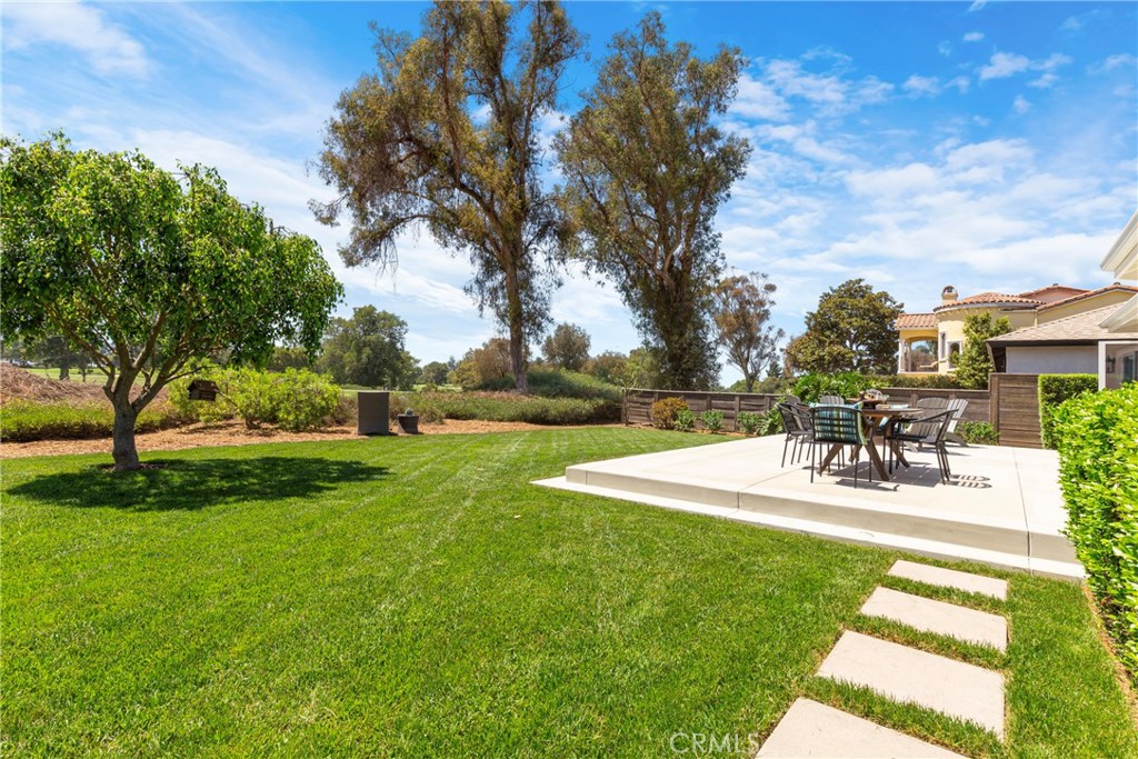 4321 Country Club