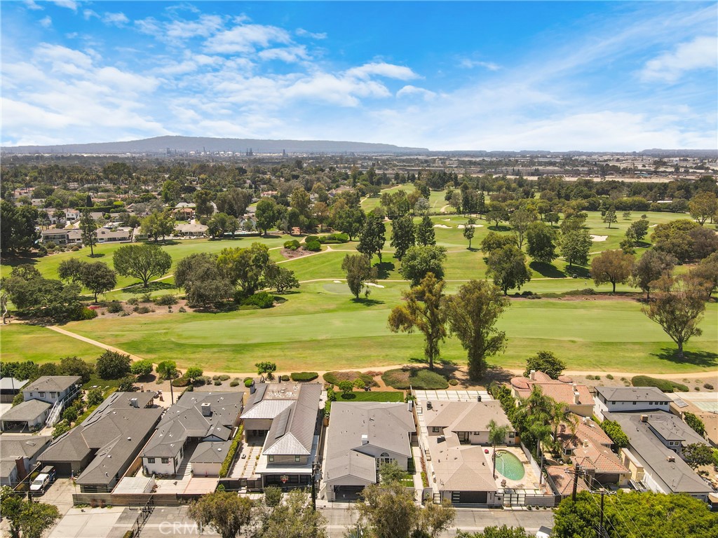 4321 Country Club
